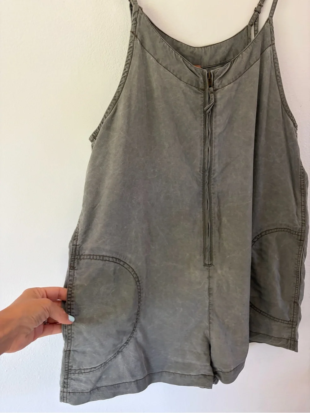 Free People Green Slouchy Drapey Lyocell Zip Front Romper Size Medium
